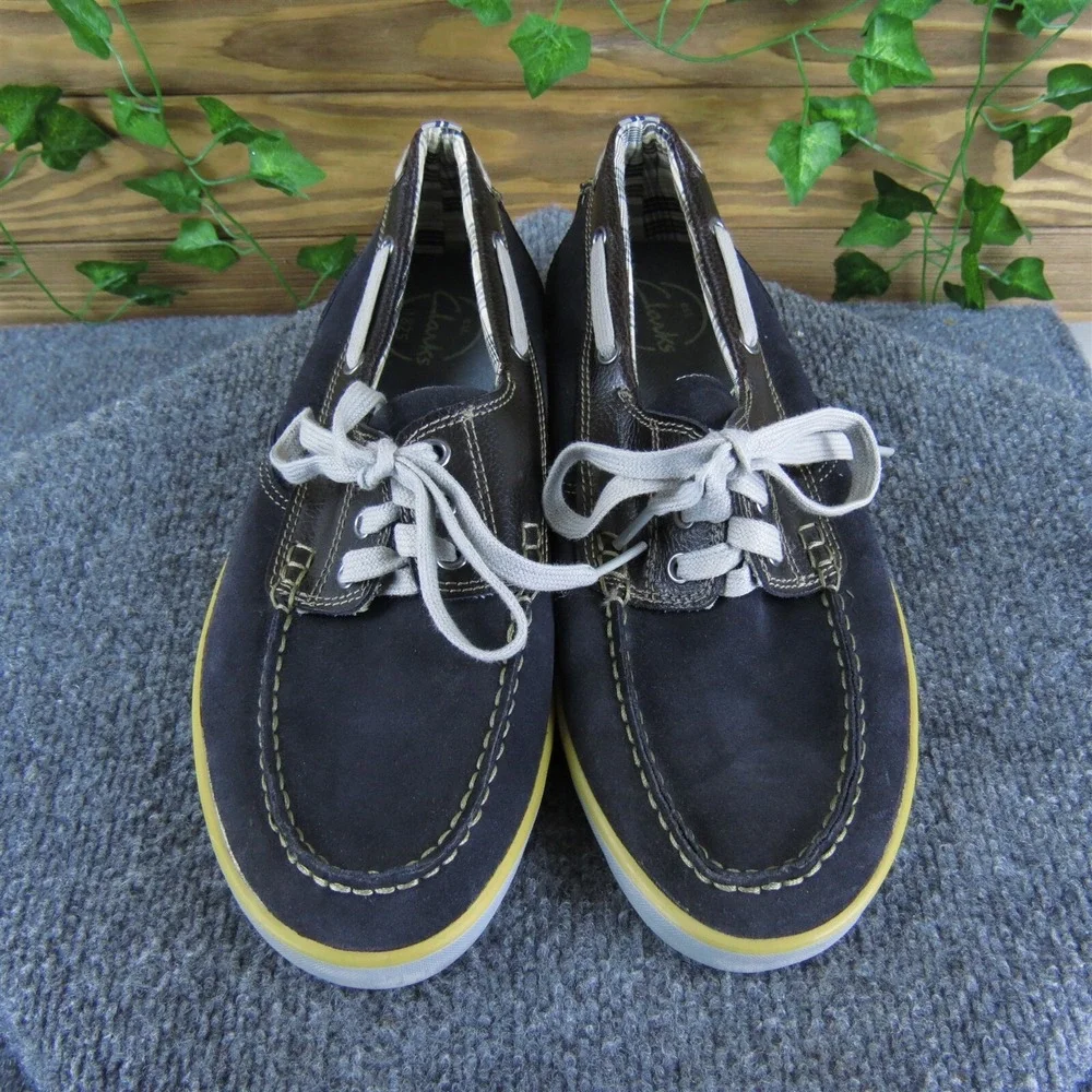 Clarks Men's 1825 Navy Boat Shoe‎ Blue Leather Size 9 Medium Gently Used 2025